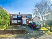 4 bedroom Detached House for sale, View Drive, Dudley,...