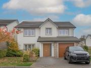 4 bedroom detached house to rent