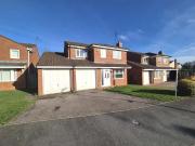 4 bedroom detached house to rent
