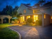 4 bedroom detached house to rent