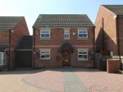 4 bedroom detached house to rent