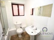 4 bedroom detached house to rent
