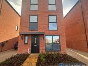 4 bedroom detached house to rent