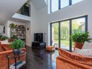 4 bedroom detached house to rent