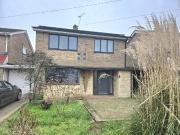 4 bedroom detached house to rent
