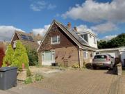4 bedroom detached house to rent
