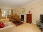 4 bedroom detached house to rent