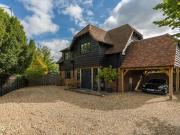 4 bedroom detached house to rent