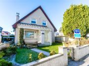 4 bedroom detached house to rent