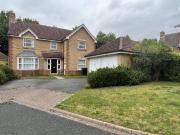 4 bedroom detached house to rent