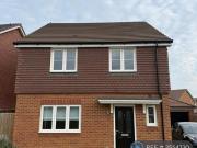 4 bedroom detached house to rent