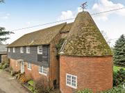 4 bedroom detached house to rent