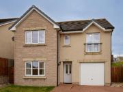 4 bedroom detached house to rent