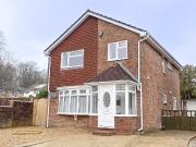 4 bedroom detached house to rent