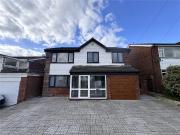 4 bedroom detached house to rent