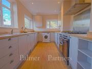 4 bedroom detached house to rent