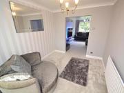 4 bedroom detached house to rent