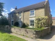 4 bedroom detached house to rent