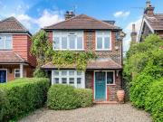 4 bedroom detached house to rent
