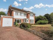 4 bedroom detached house to rent
