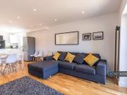 4 bedroom detached house to rent