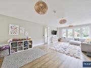 4 bedroom detached house to rent