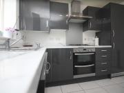 4 bedroom detached house to rent