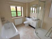 4 bedroom detached house to rent