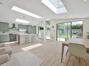 4 bedroom detached house to rent