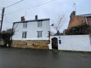 4 bedroom detached house to rent