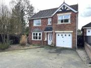 4 bedroom detached house to rent