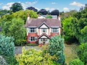 4 bedroom detached house to rent