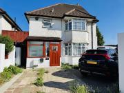 4 bedroom detached house to rent