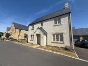 4 bedroom detached house to rent