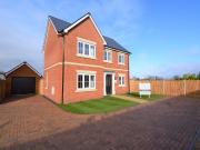 4 bedroom detached house to rent