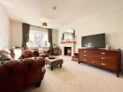 4 bedroom detached house to rent