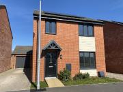 4 bedroom detached house to rent