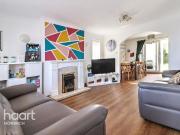 4 bedroom detached house to rent