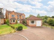 4 bedroom detached house to rent