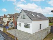 4 bedroom detached house to rent