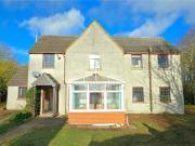 4 bedroom detached house to rent