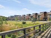 4 bedroom detached house to rent in Aiken Grange,...