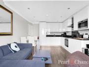 4 bedroom duplex for rent in Golders Rise, London, NW4