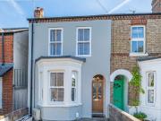 4 Bedroom End Of Terrace House