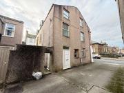 4 Bedroom End Of Terrace House