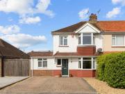 4 Bedroom End Of Terrace House