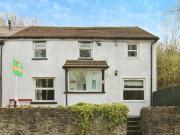 4 Bedroom End Of Terrace House