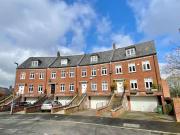 4 Bedroom End Of Terrace House