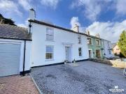 4 Bedroom End Of Terrace House