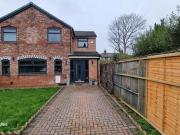 4 Bedroom End Of Terrace House